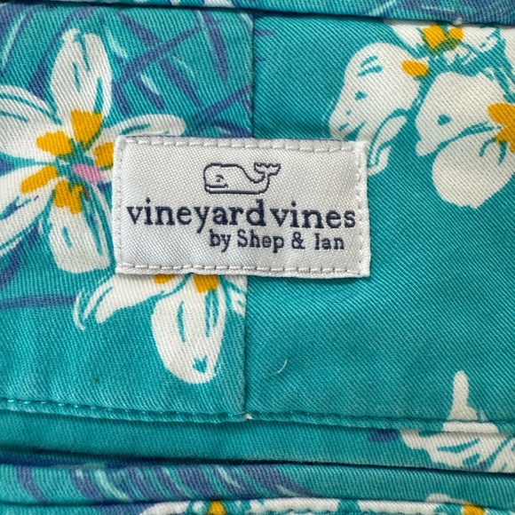 Vineyard Vines Men’s Tropical Floral Curacao Breaker Shorts Classic Fit - Picture 3 of 5
